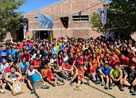 ¡Sumate a la familia de Colegio Santa Teresita!